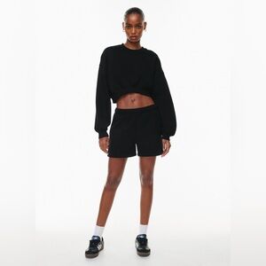 Aritzia Cozy Fleece Mega Cropped Crew Sweatshirt black size 2